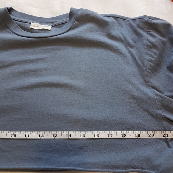Aritzia Azure Skies Long Sleeve Crewneck Pullover Cropped Top Tee Blue Grey Sz S - Picture 10 of 11